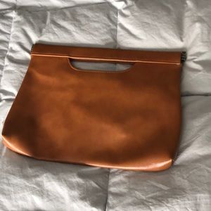 SOLD! Vintage clutch